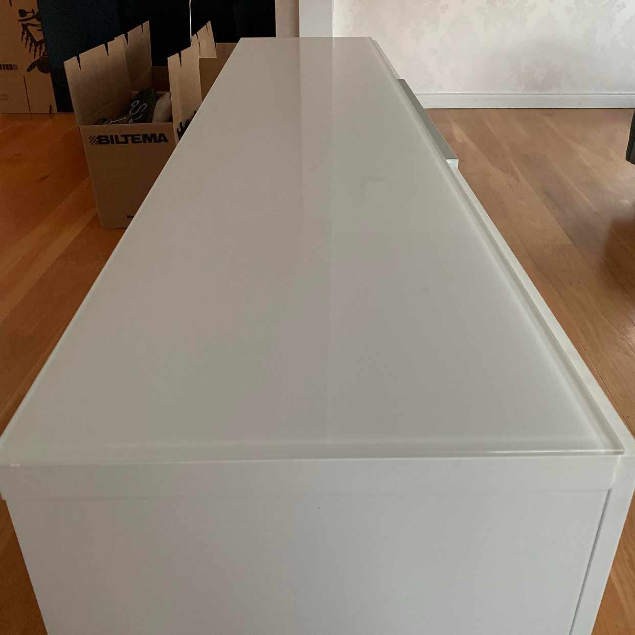 image of IKEA tv-bänk - Huddinge