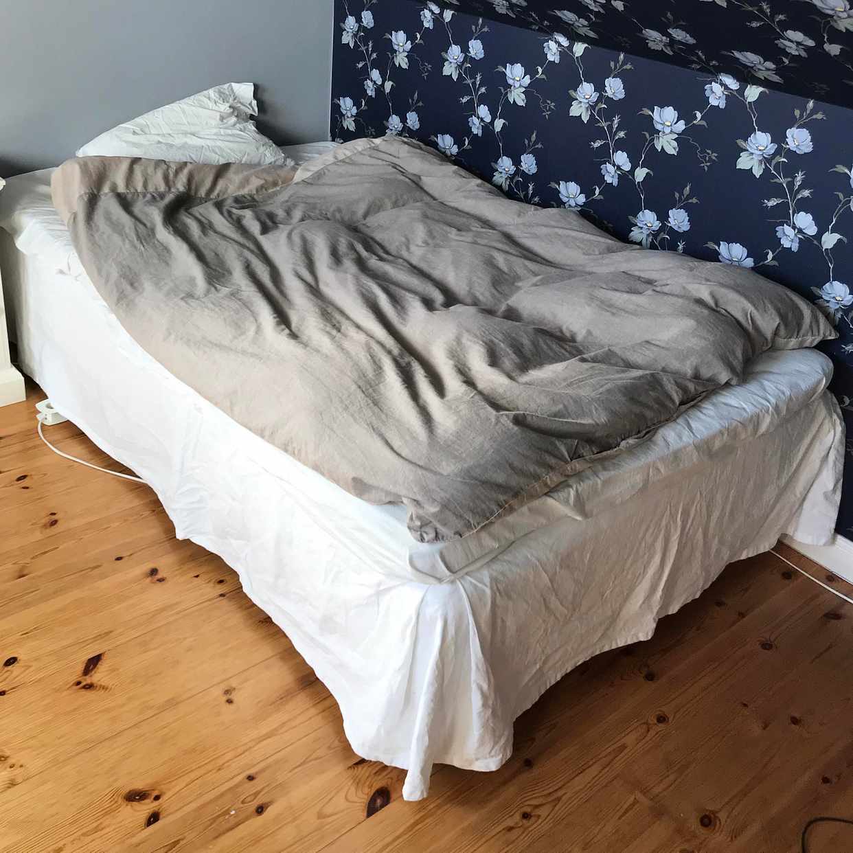 image of Hämta och flytta säng - 