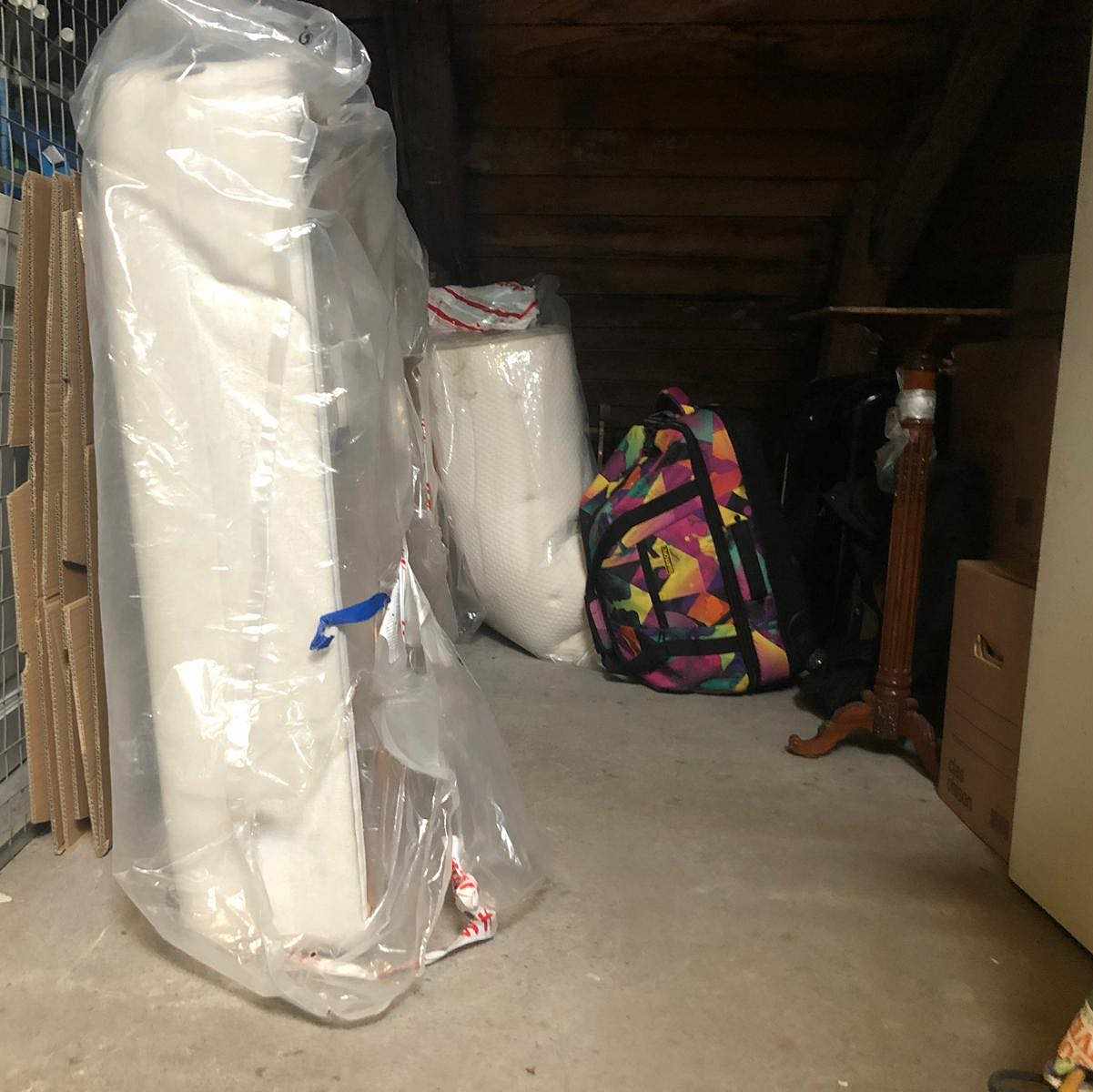 image of 1 bed (110cm) + 12 items - 