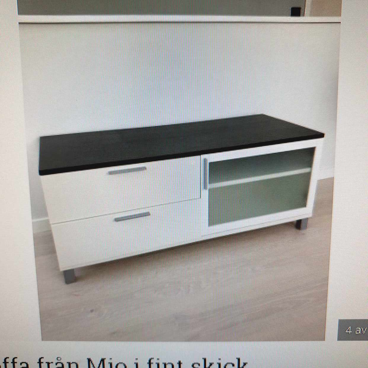 image of Tv-bänk - 