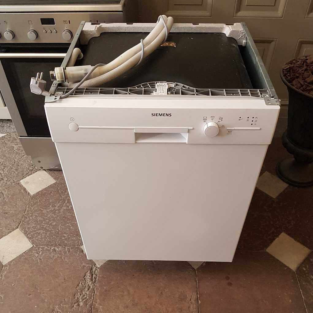 image of Stove and dishwasher - Stockholm