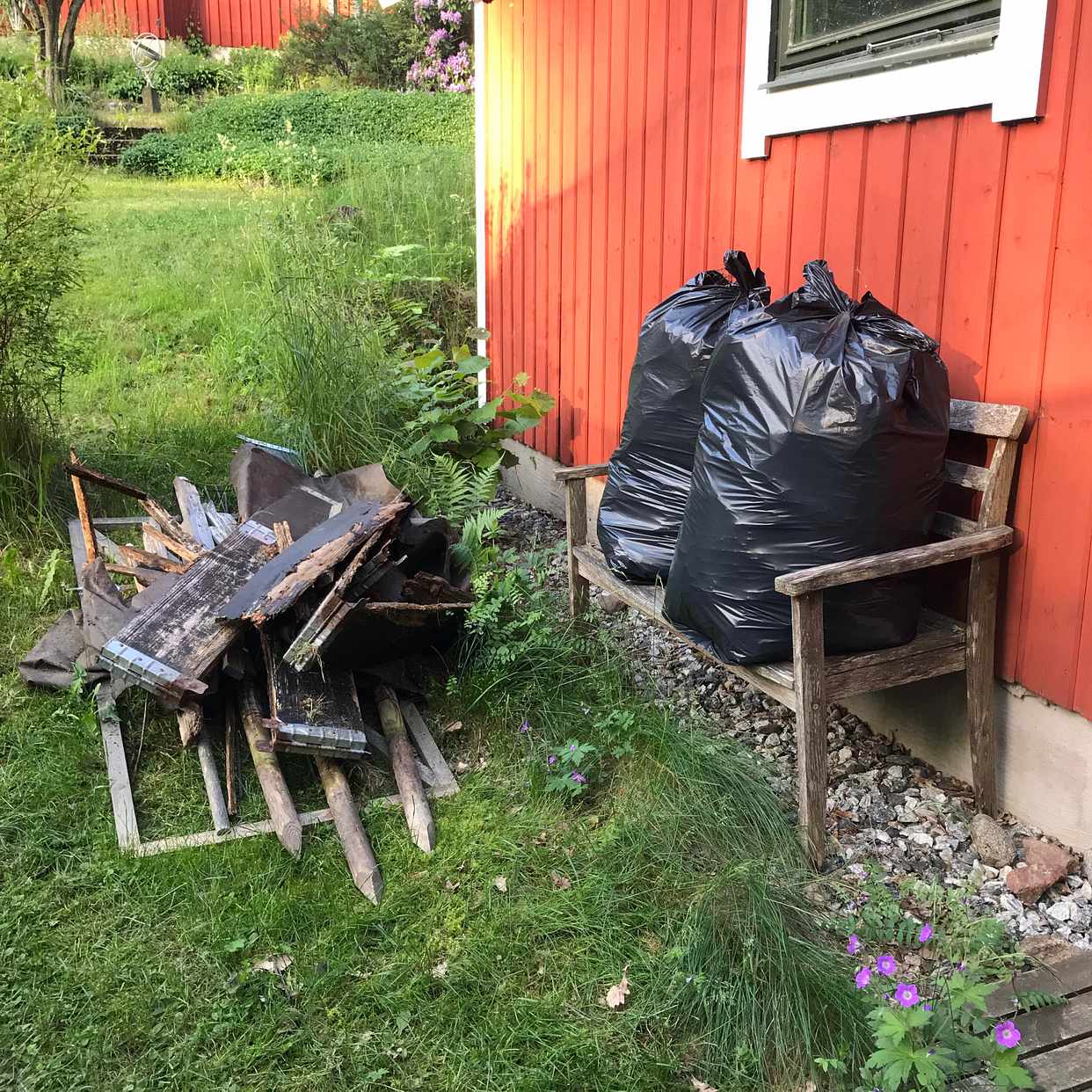 image of Div. Garagestäd, trädgård - Vaxholm