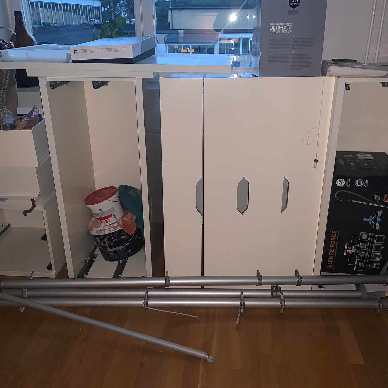 image of Nedmonterad ikea garderob - Hägersten