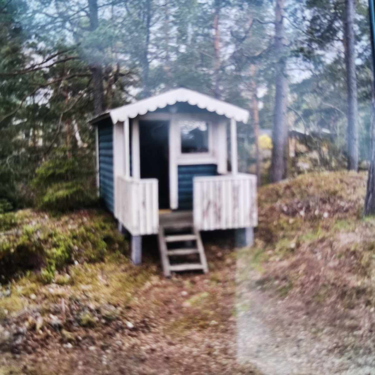 image of Flytt lekstuga - 