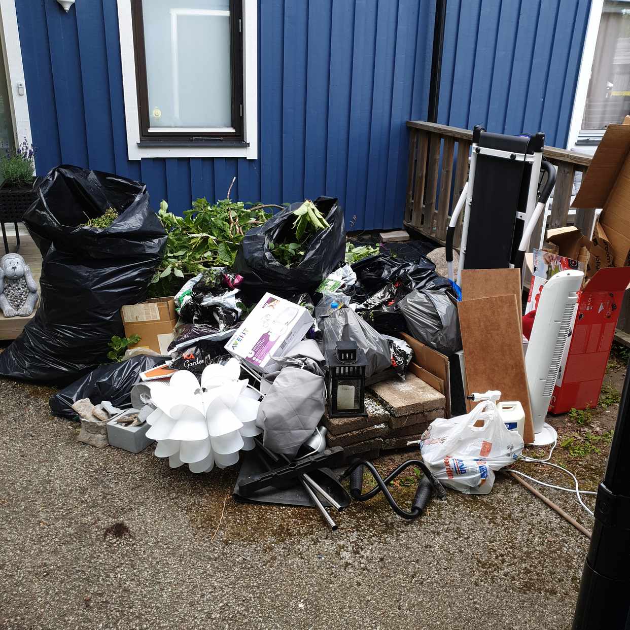 image of Blandat, sten, ris etc - Åkersberga