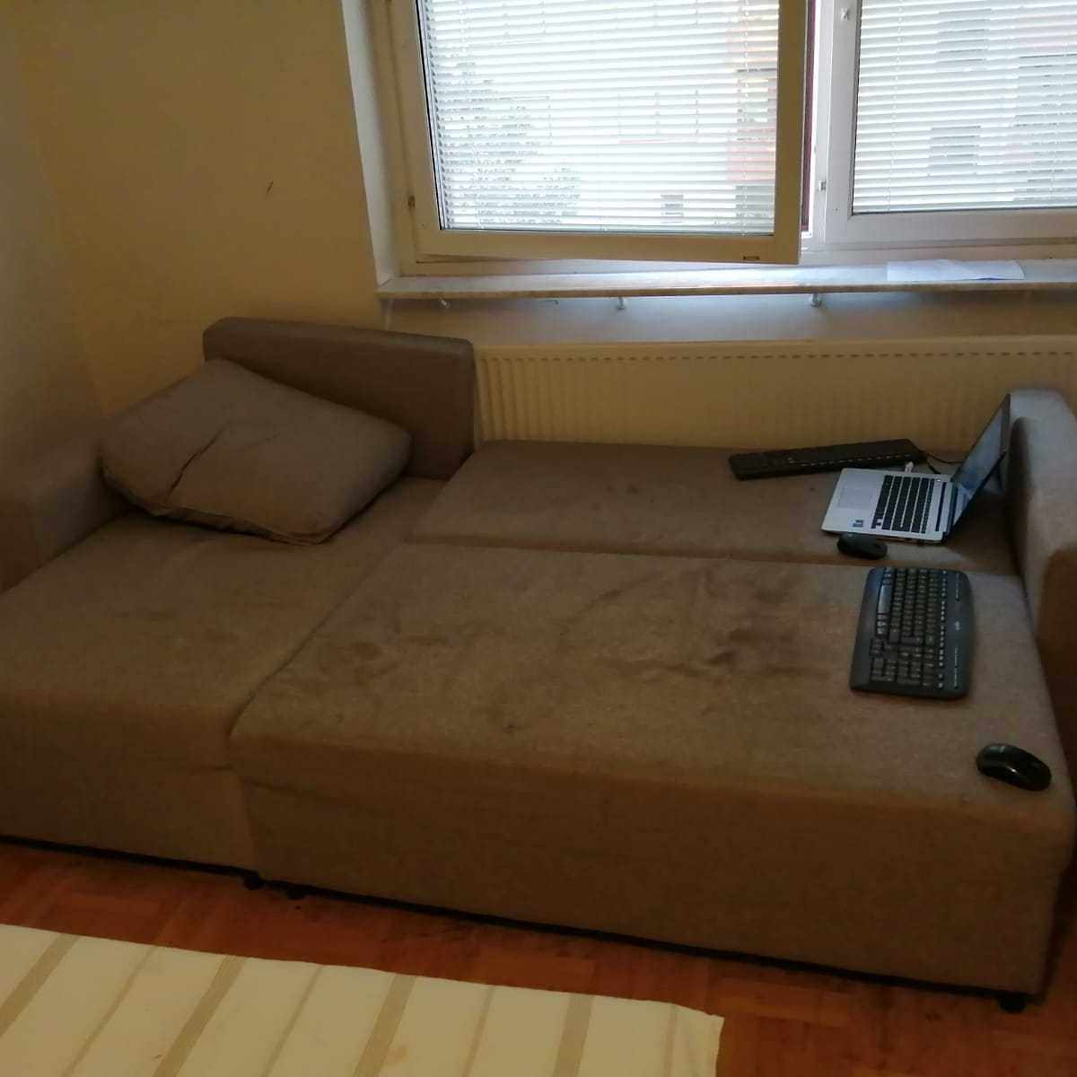 image of Sofa trash - Huddinge