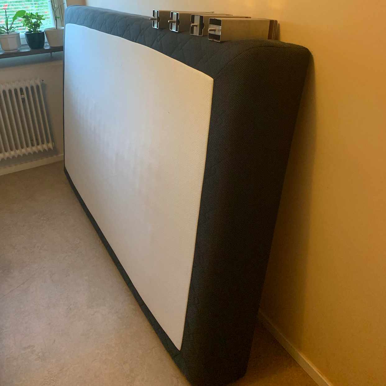 image of 120 cm säng - bortskänkes - Farsta