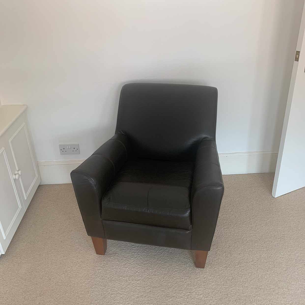 image of Arm chair - London