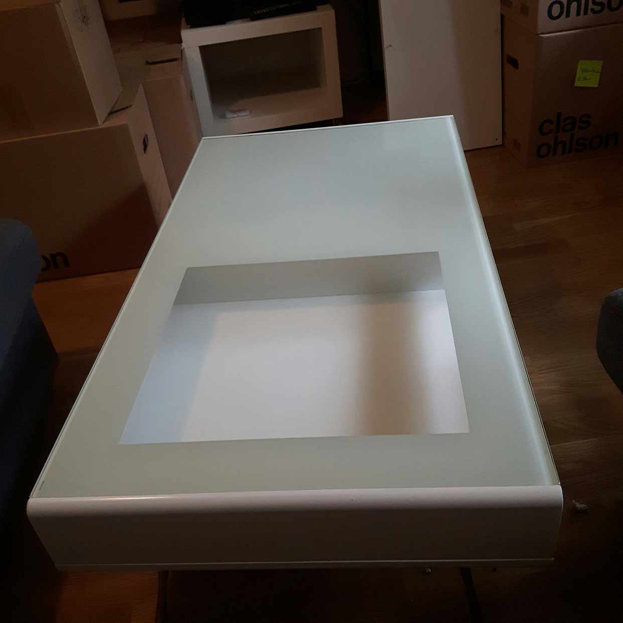 image of Soffbord med glasskiva - Johanneshov