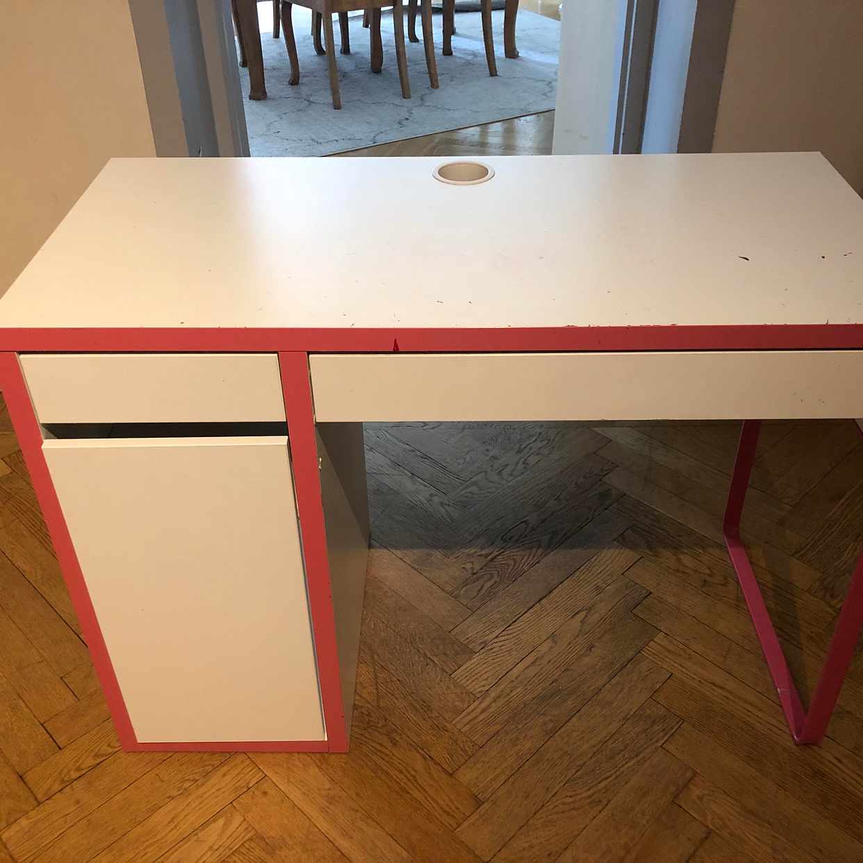 image of IKEA  SKRIVBORD MICKE - Stockholm