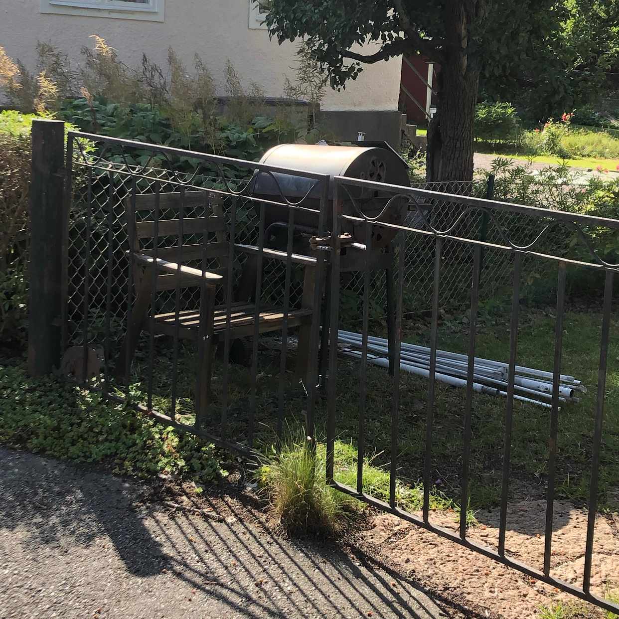 image of Grill, stol och stativ - Enskede