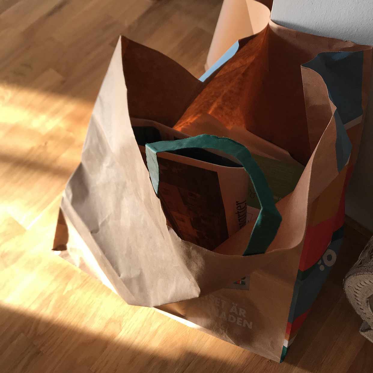 image of Cardboards and stuff - Solna
