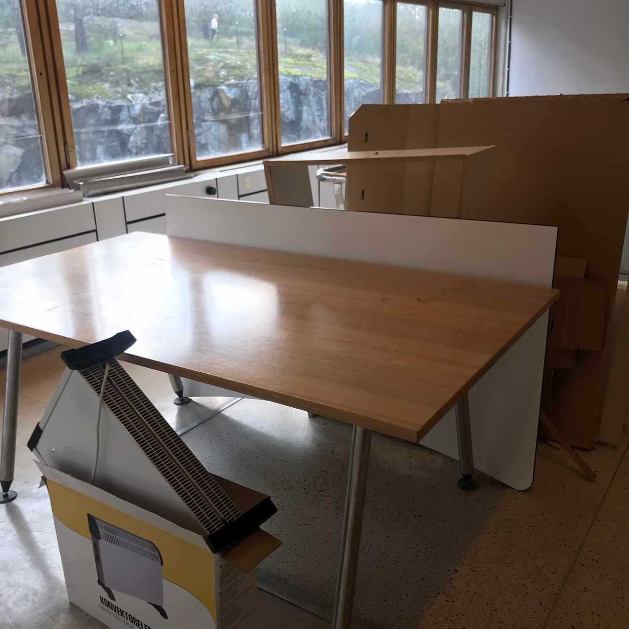 image of Skrivbord elskrot o Well - Nacka