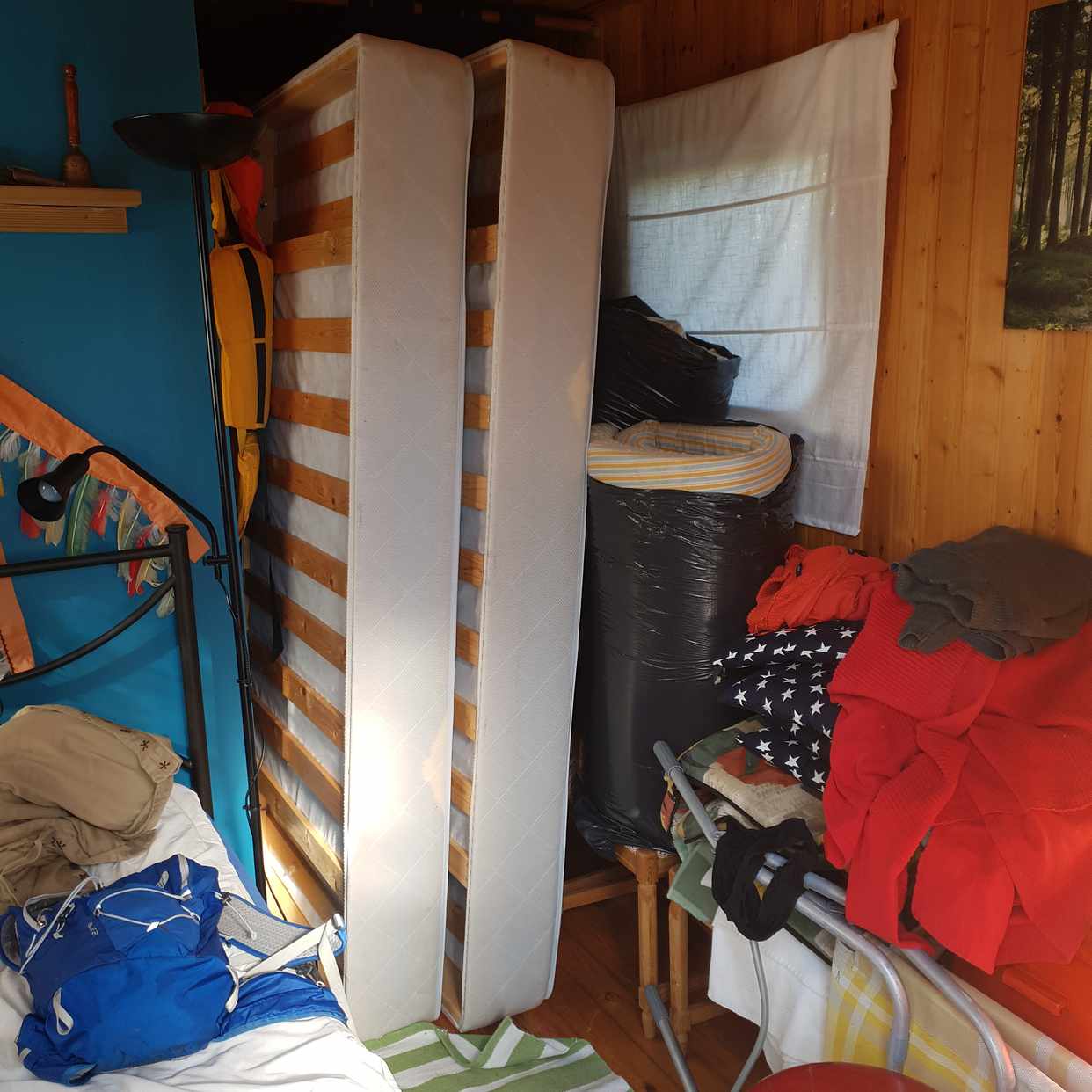 image of 2 sängar upphämtas - Ljusterö