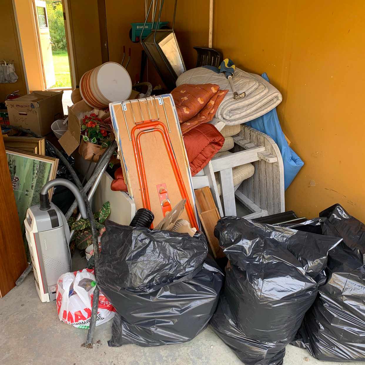 image of Blandat efter garage rfns - Vänge