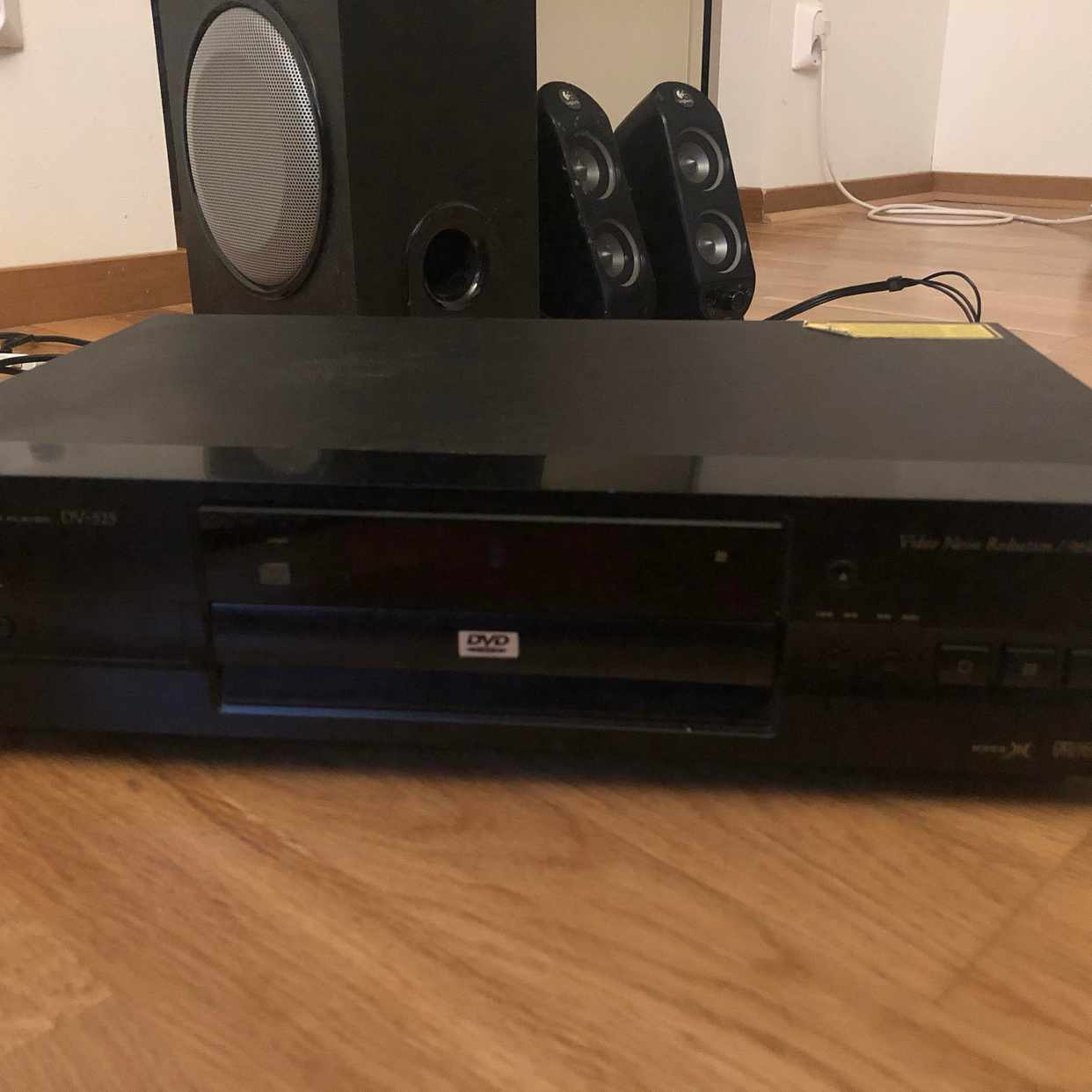 image of Dvd spelare och högtalare - Stockholm