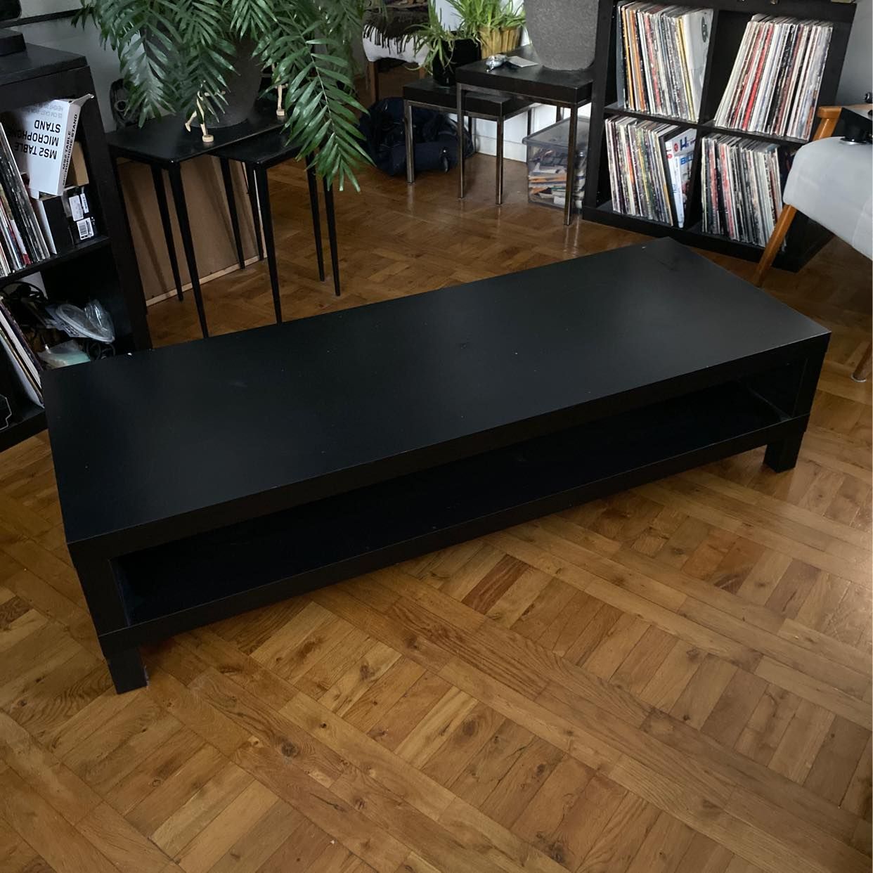 image of Tv-bänk - Hägersten