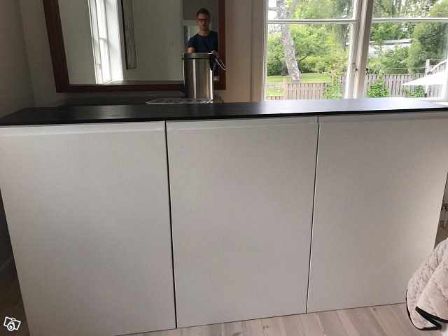 image of Sideboard vägghängd - 
