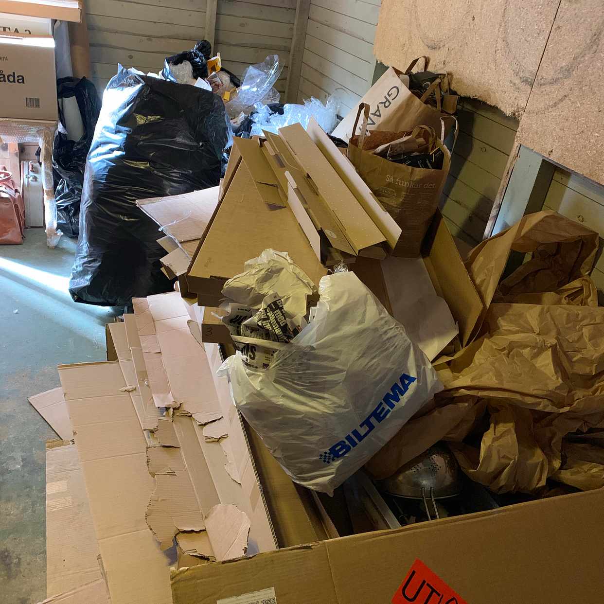image of Emballage, plast och papp - Enskede