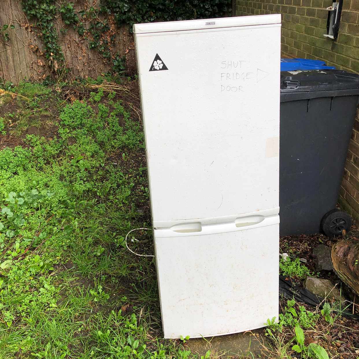image of Collection/recycling - Chertsey