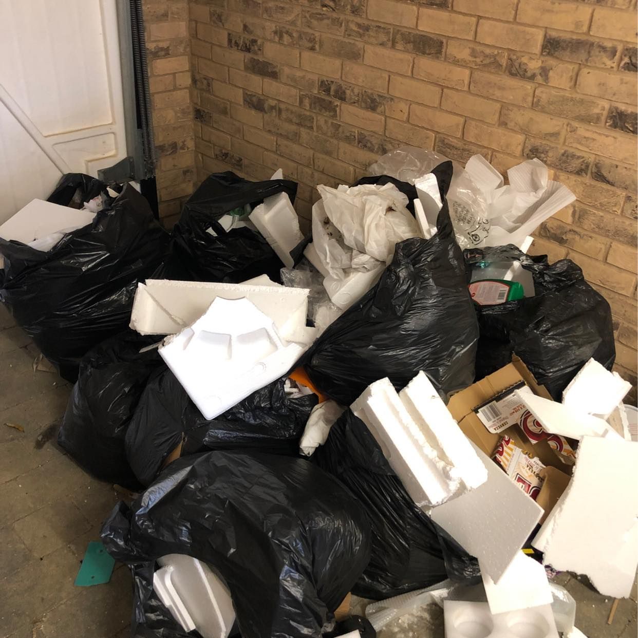 image of Polystyrene and carboard - Springfield
