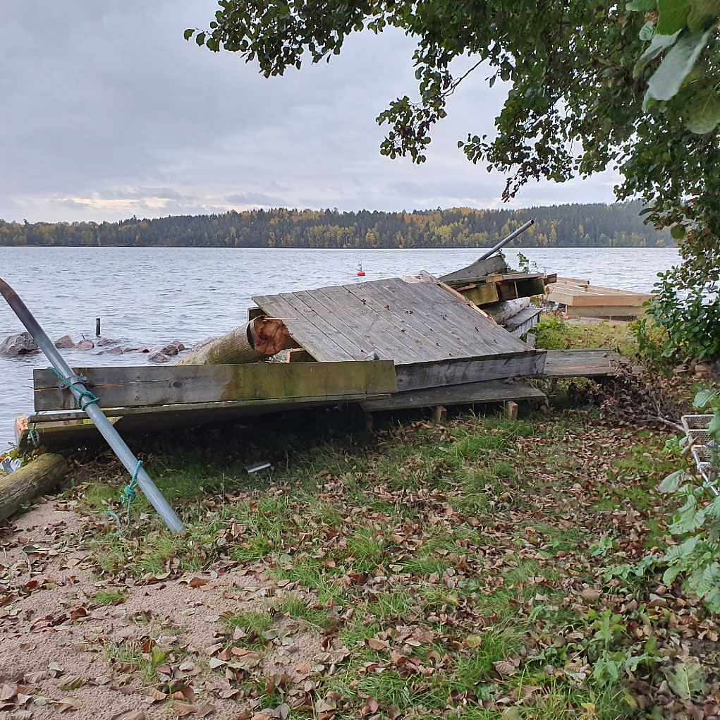 image of Bortforsling av virke - Ekerö