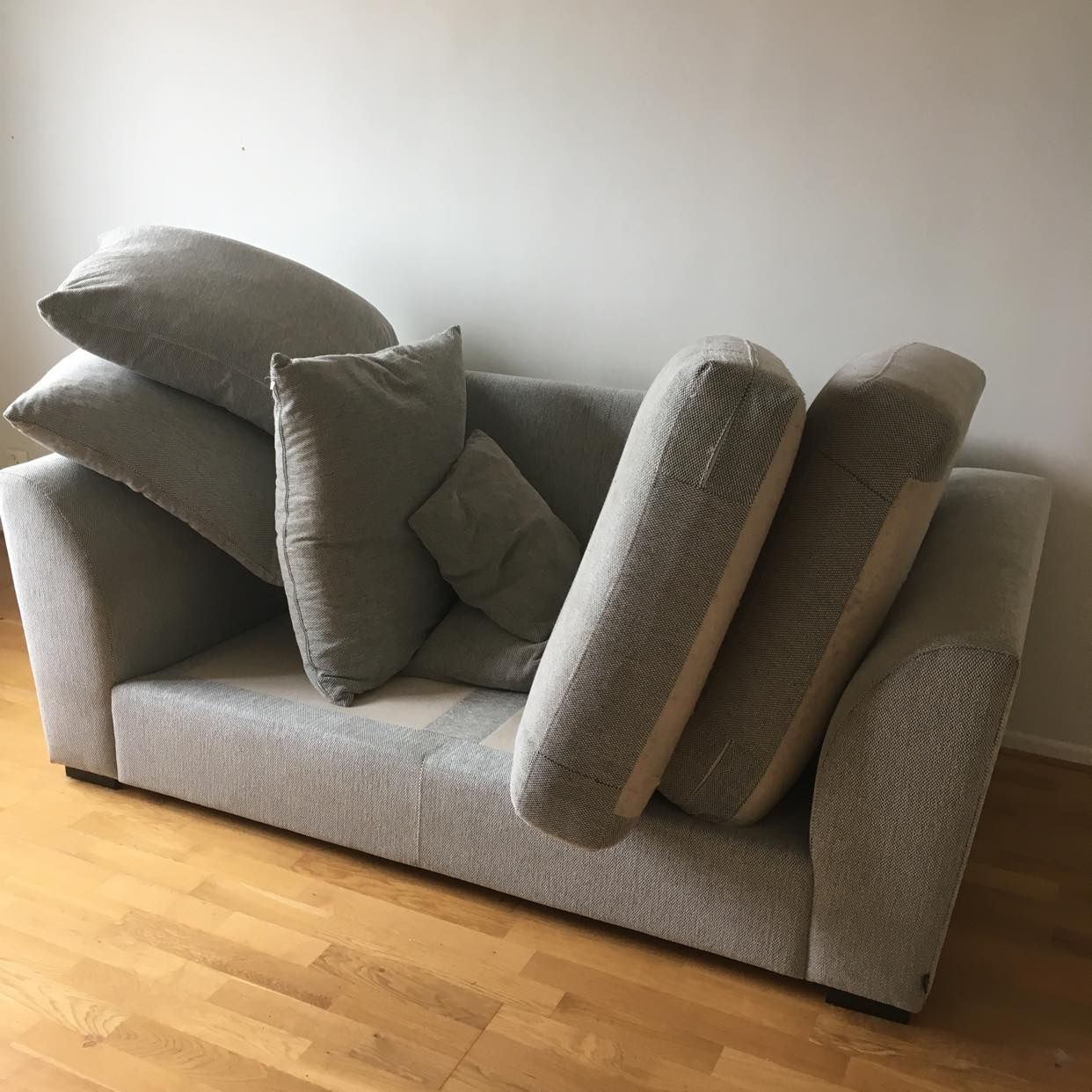 image of Soffa förflyttas - 