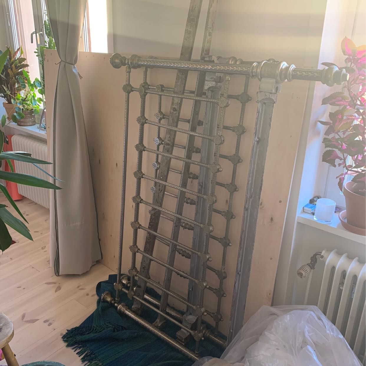 image of Flytt av säng+delar - 