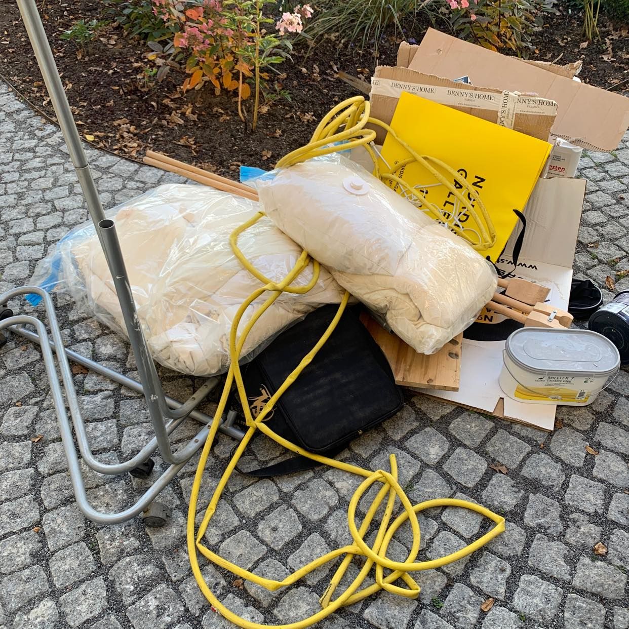 image of Diverse skräp - Stockholm