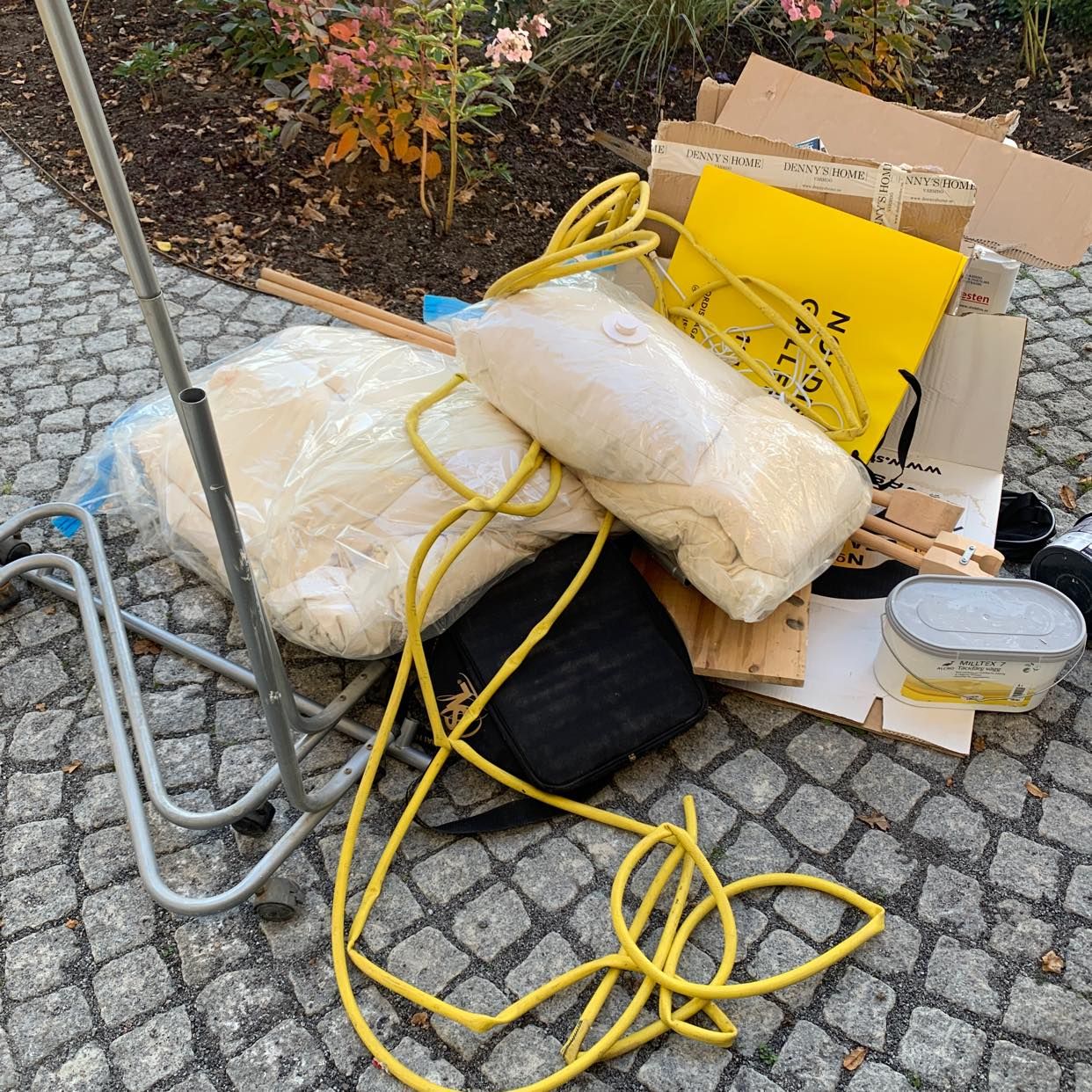 image of Diverse skräp - Stockholm