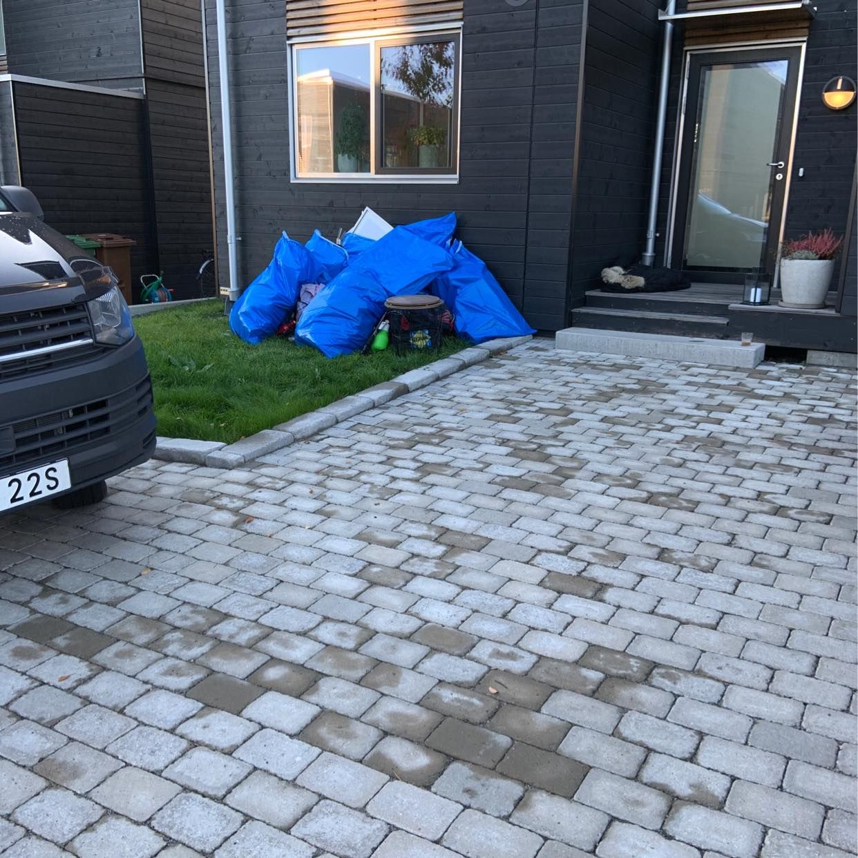 image of Förrådsrensning - Järfälla