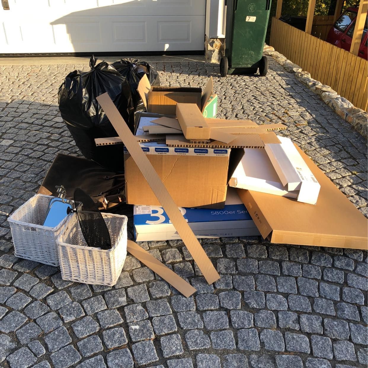 image of Cardboard etc - Bromma