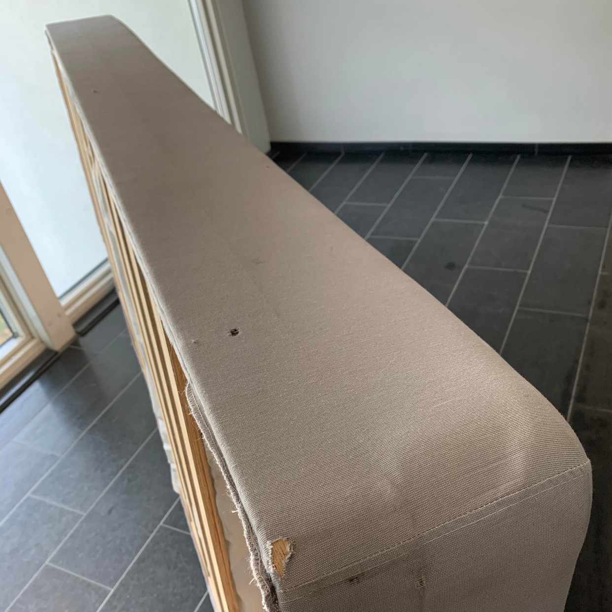 image of Ikea säng 90 x 200 köras - 