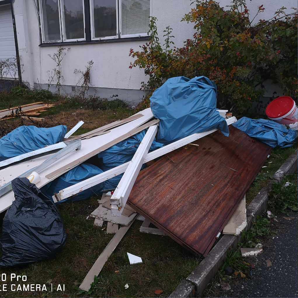 image of Diverse till tippen - Upplands Väsby