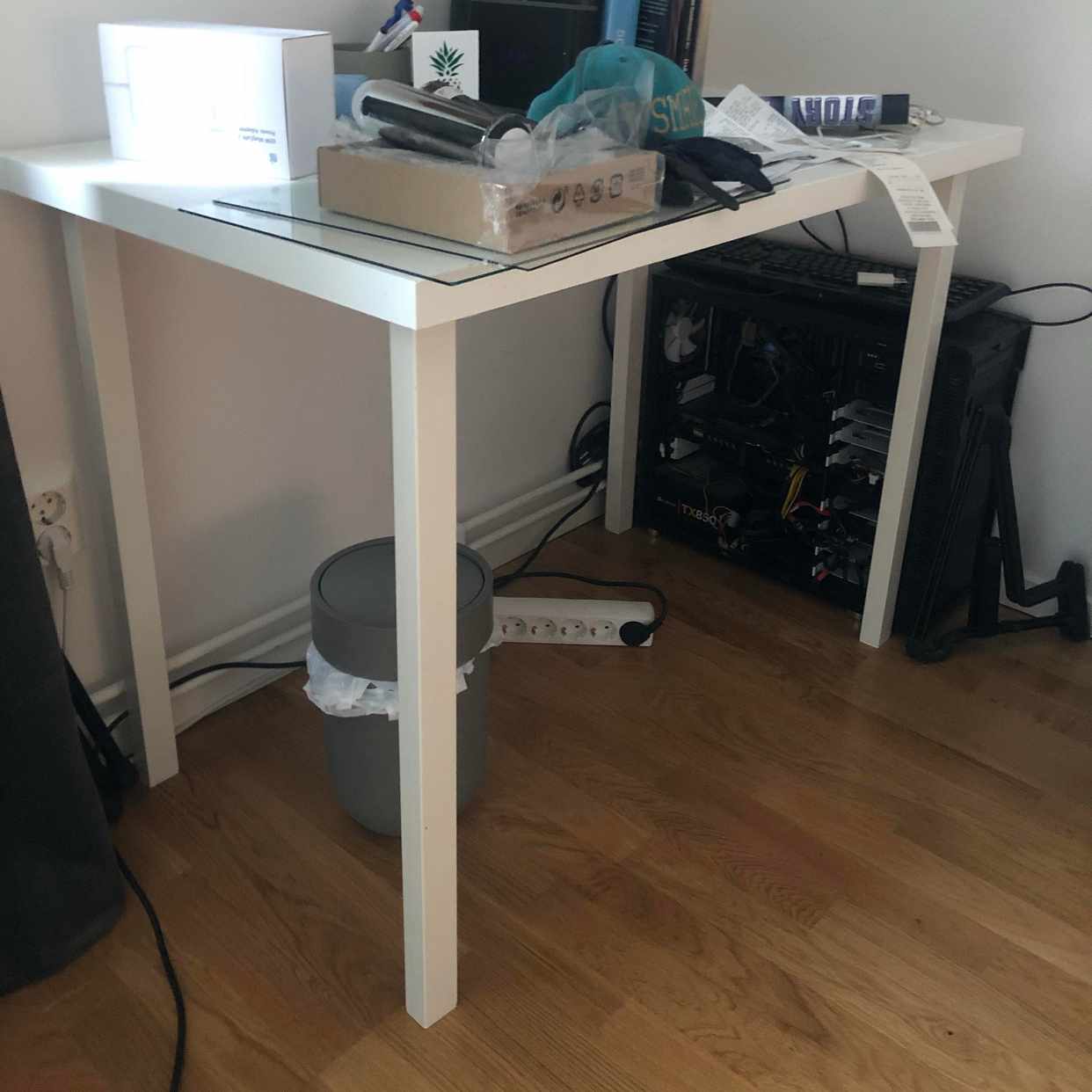 image of Bord och stolar från IKEA - Johanneshov