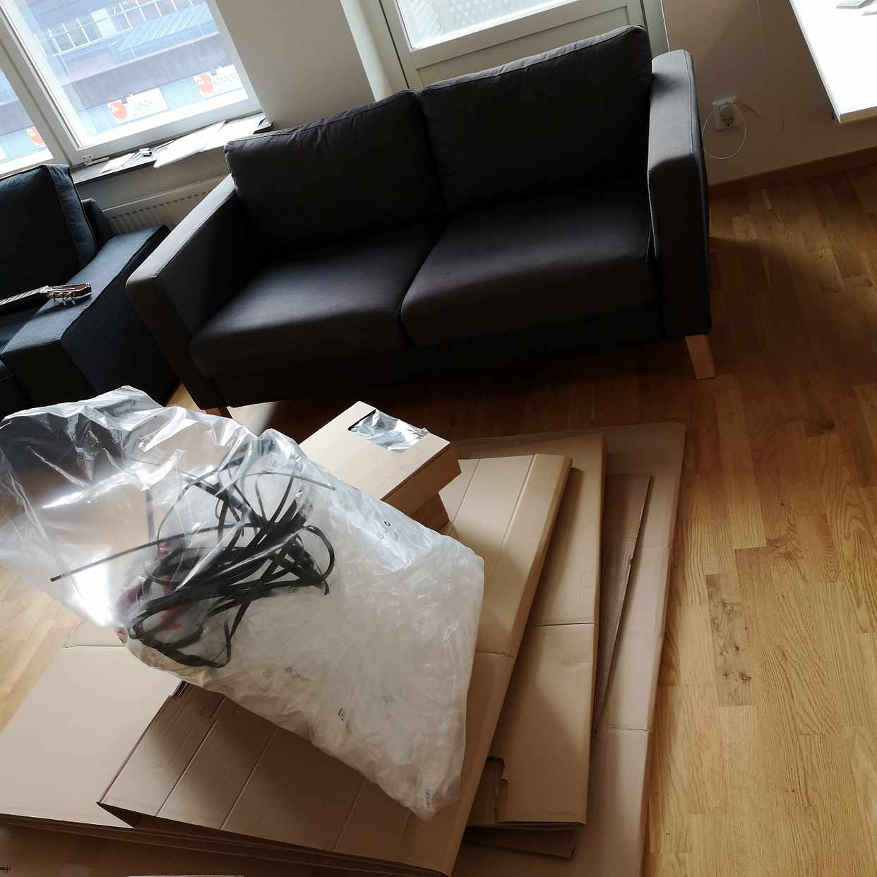 image of Soffa och emballage - Järfälla