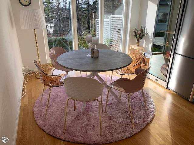 image of Matbord , 6 stolar, matta - 