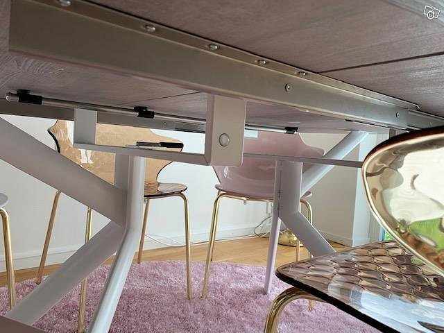 image of Matbord , 6 stolar, matta - 
