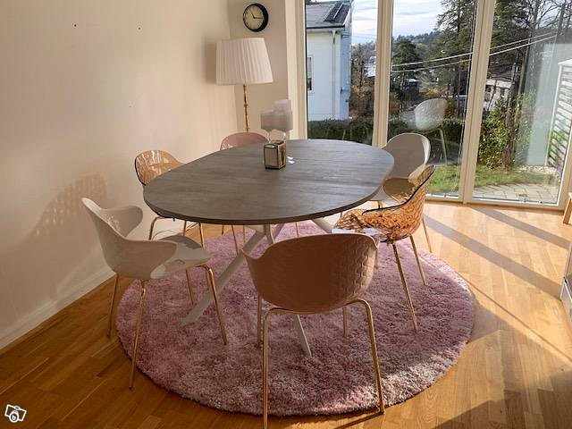 image of Matbord , 6 stolar, matta - 