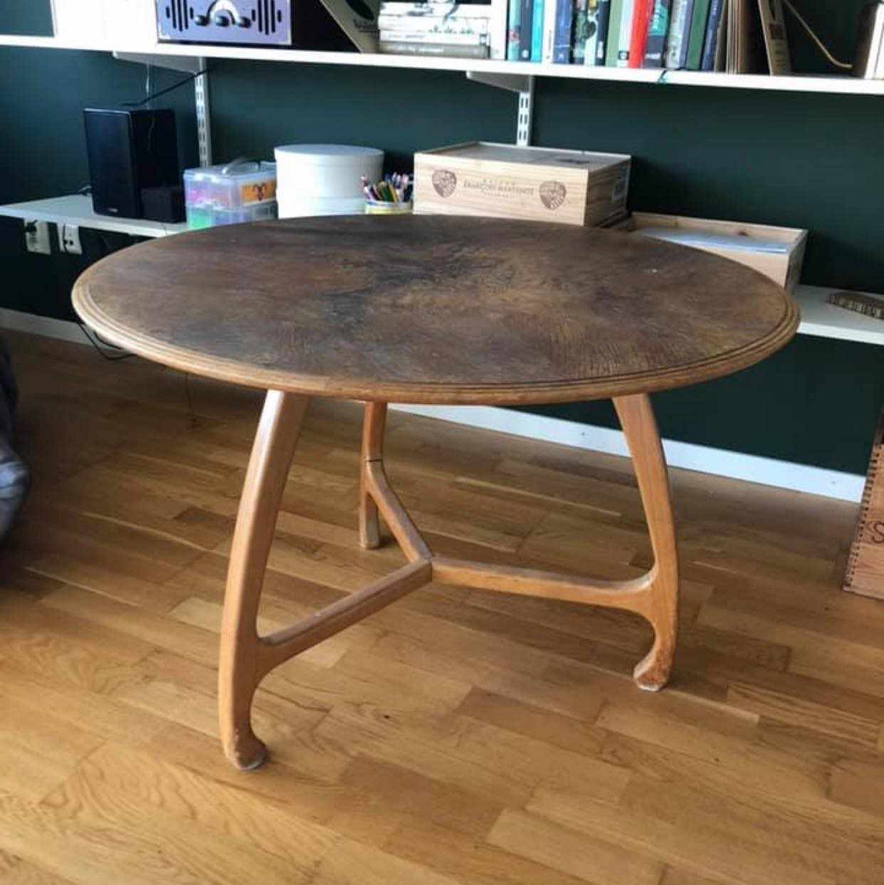 image of Small table ø90cm - 
