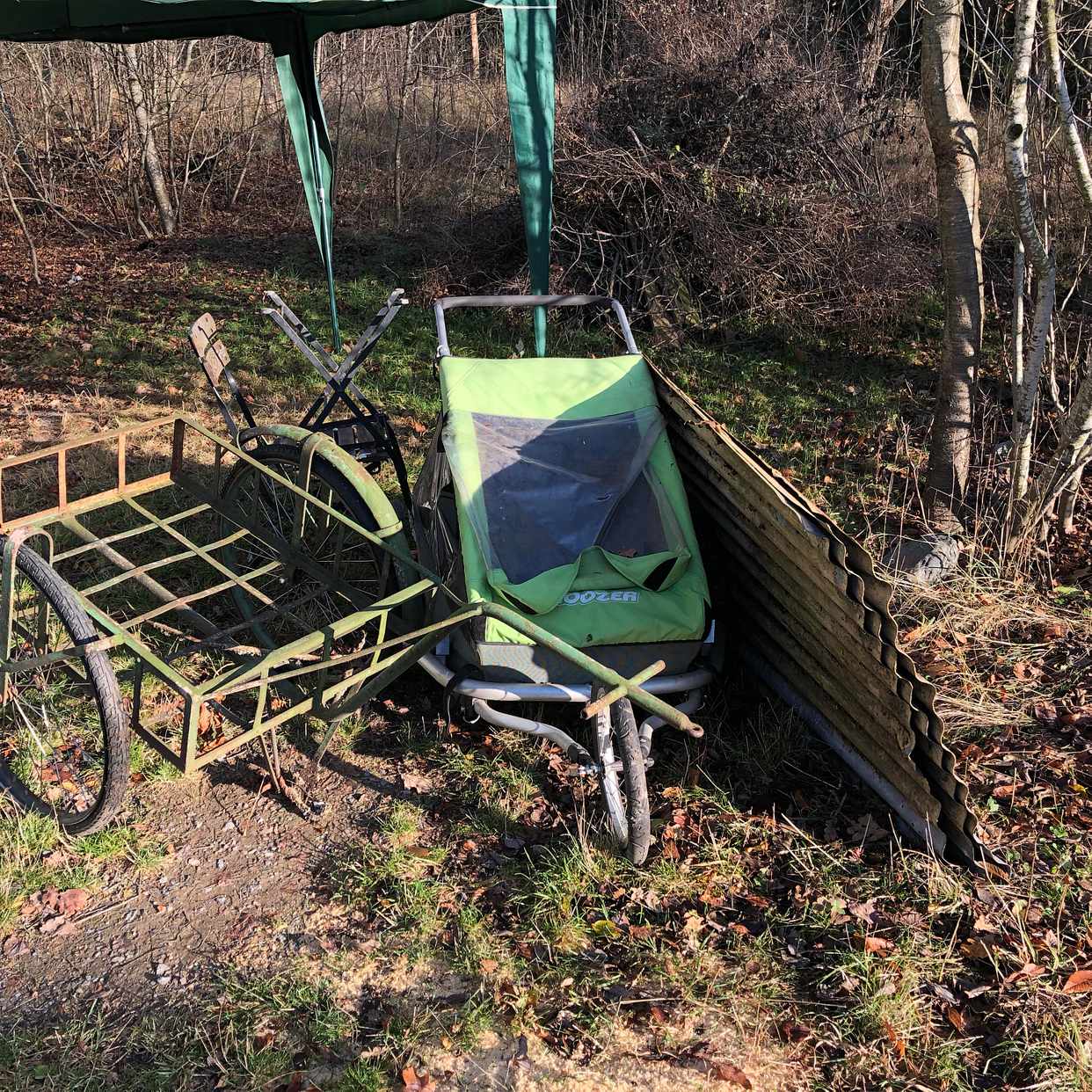 image of Cykelvagnar, korr plåt mm - Stockholms Stad