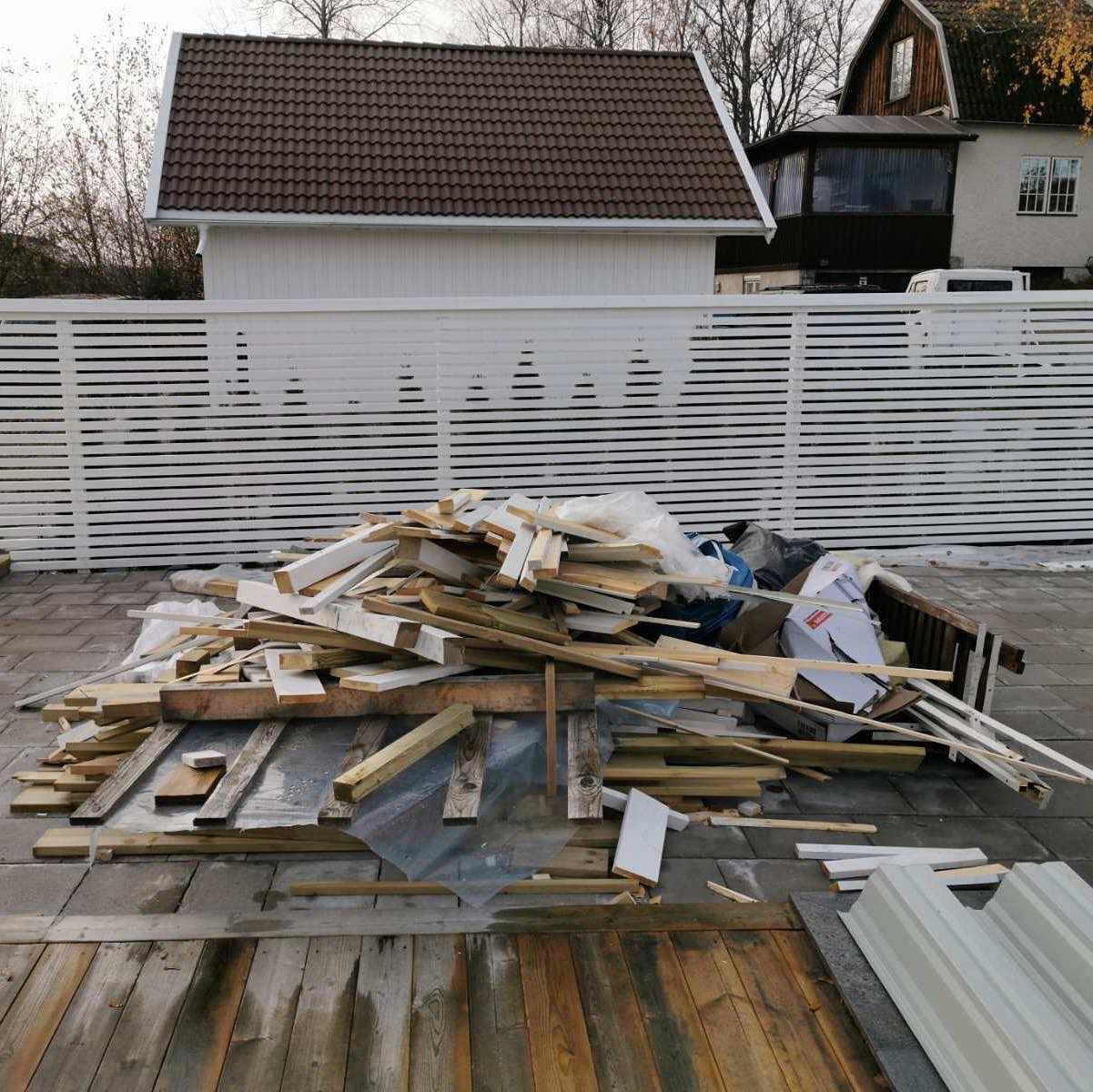 image of Virke,plast,kartong,metal - Huddinge