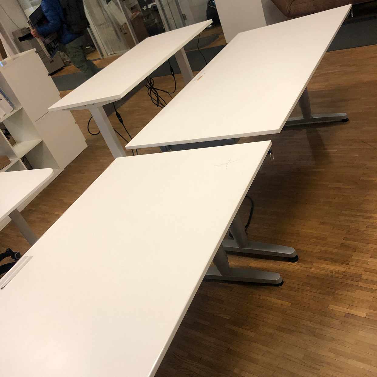 image of 5 större skrivbord - Stockholms Stad