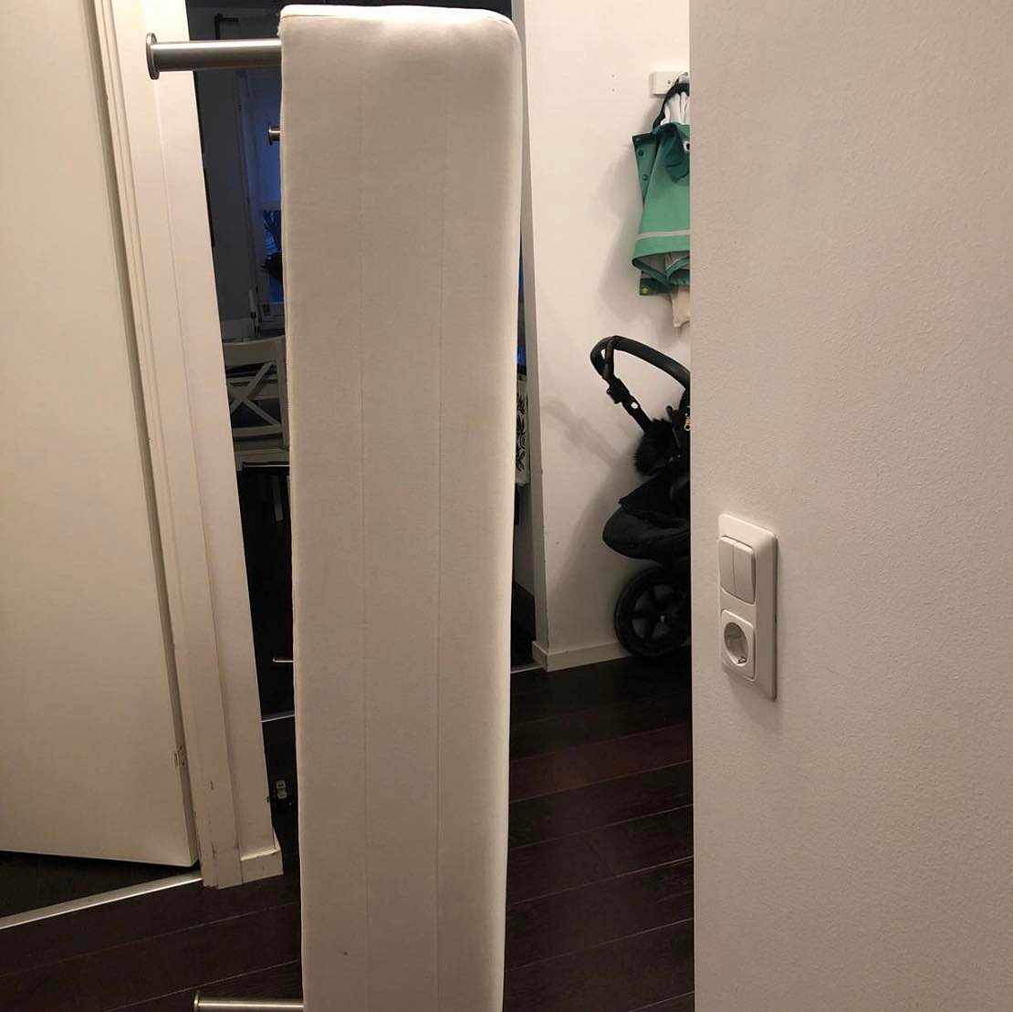 image of BORTSKÄNKES Madrass 160cm - Enskededalen