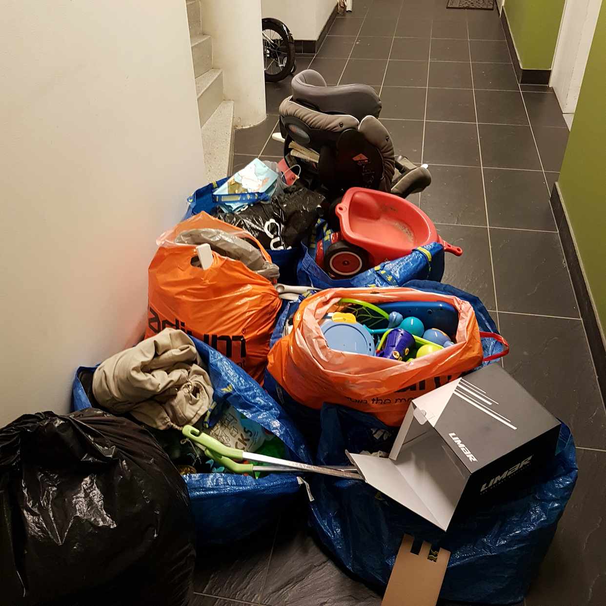 image of Blandade prylar - Sundbyberg