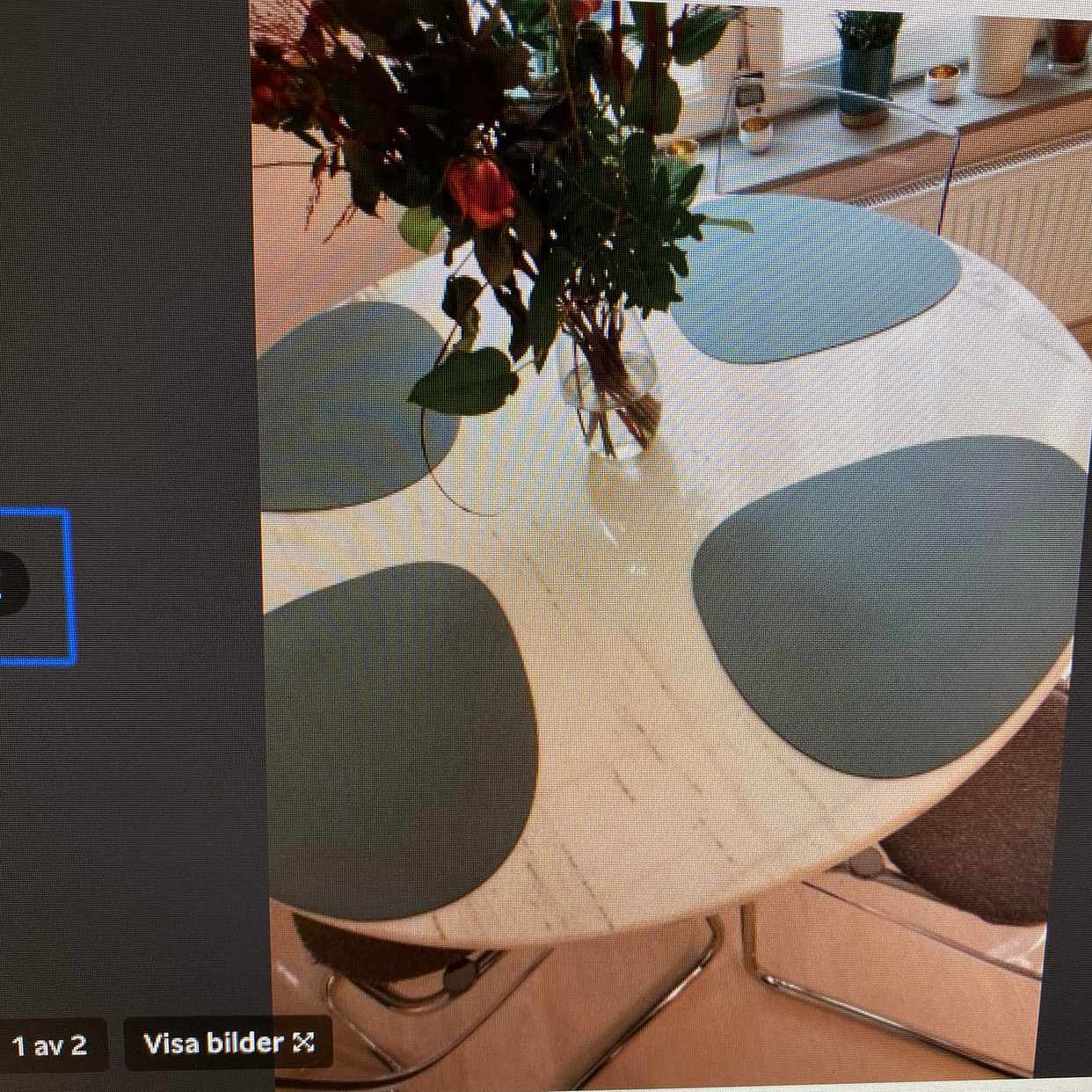 image of Marmorbord med fyra stola - 