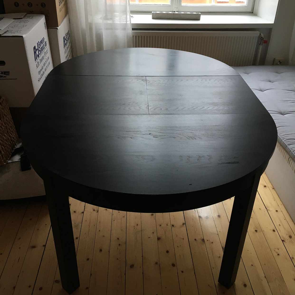 image of Soffa, säng, matbord mm - Stockholm