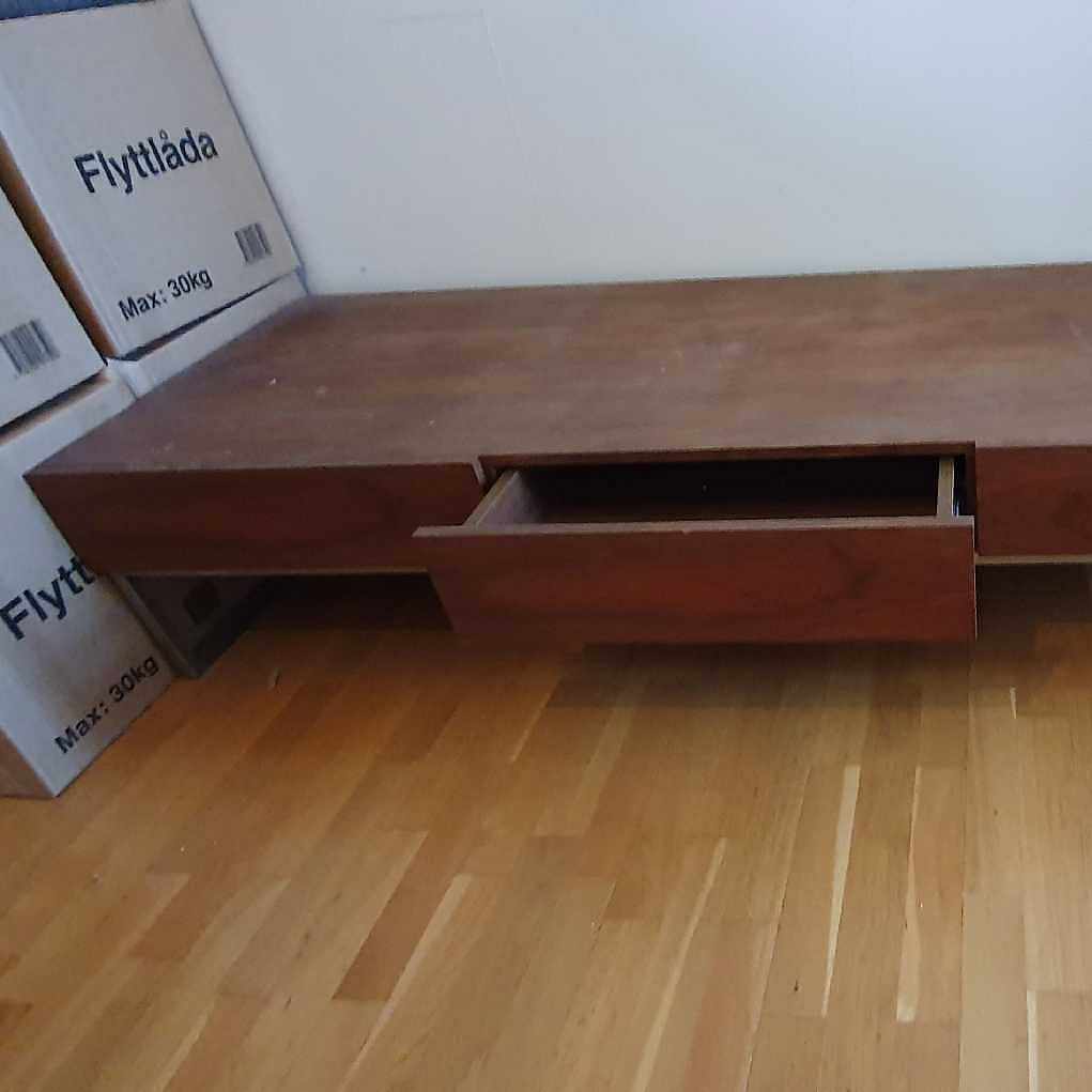 image of Sideboard/tv-bönk/soffbor - Solna