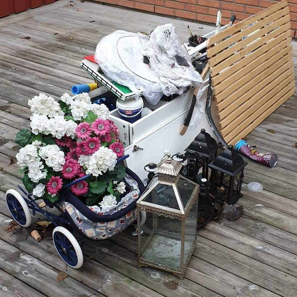 image of Hylla, samt blandat skräp - Vendelsö