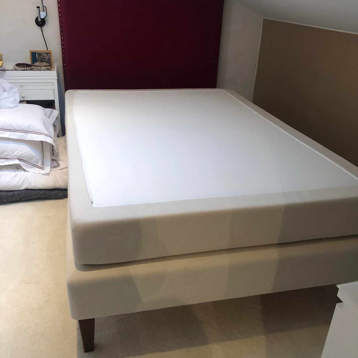 image of Säng och sänggavel - 